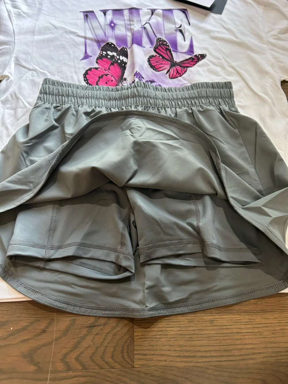 NWT Nike Girls Set size Large